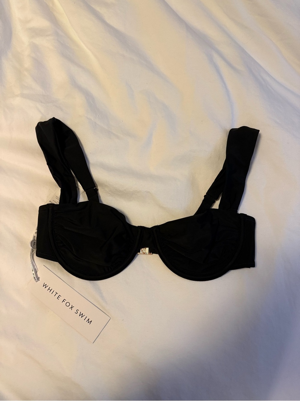NWT White Fox Boutique Bikini Top Size M